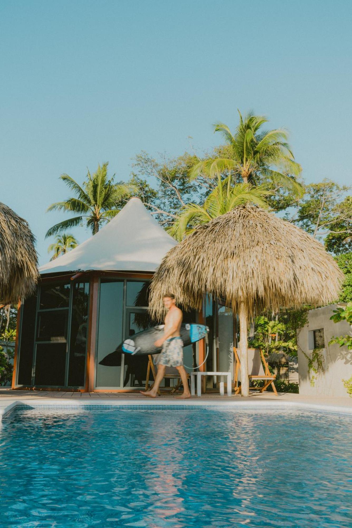 Almare Zonte - Beachfront Glamping Hotel El Zonte Luaran gambar