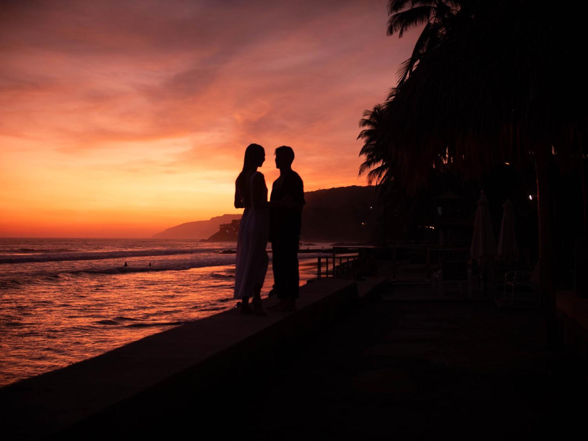 Almare Zonte - Beachfront Glamping Hotel El Zonte Luaran gambar