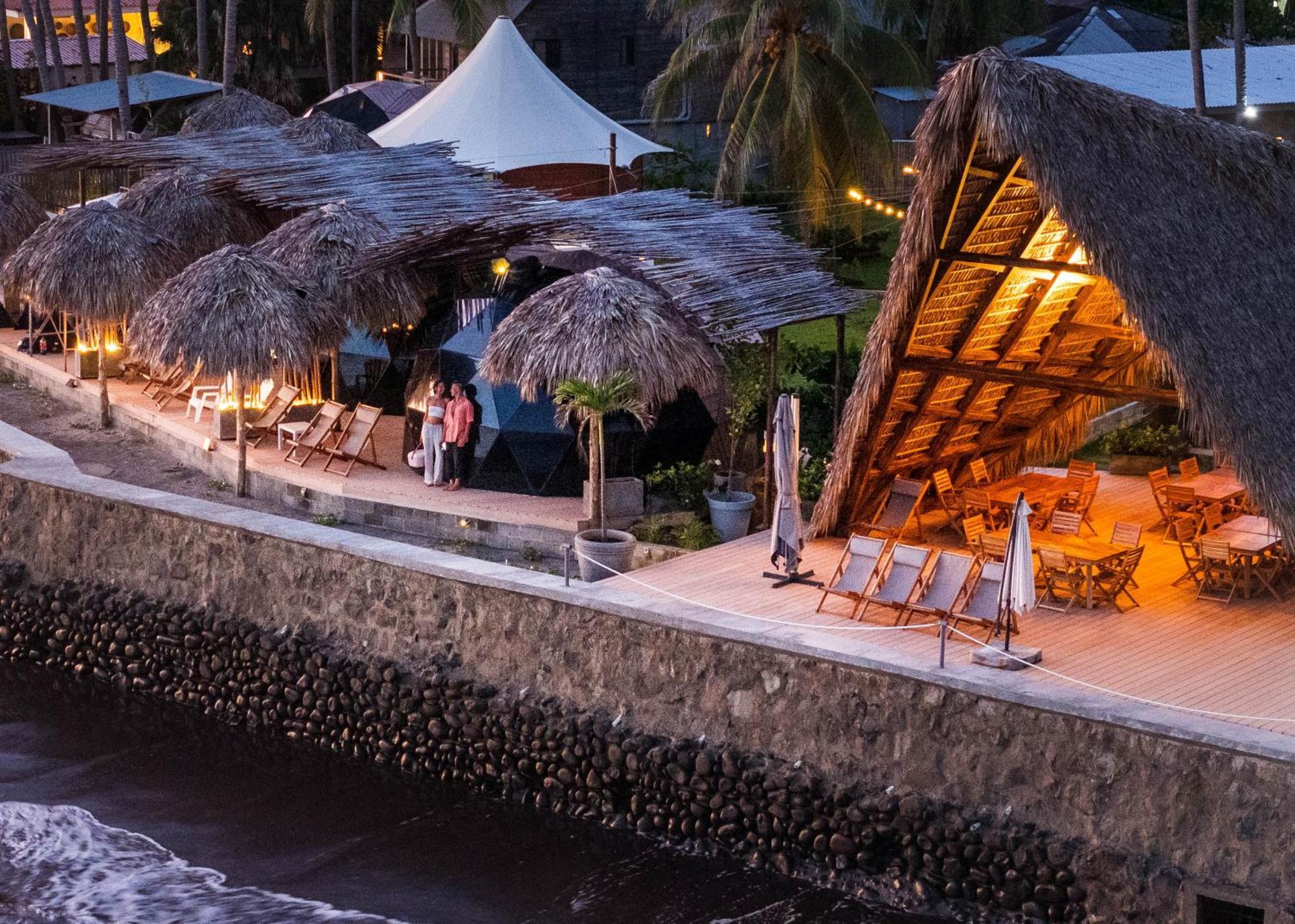 Almare Zonte - Beachfront Glamping Hotel El Zonte Luaran gambar